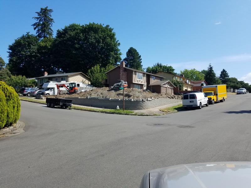 Retaining Walls / Terracing