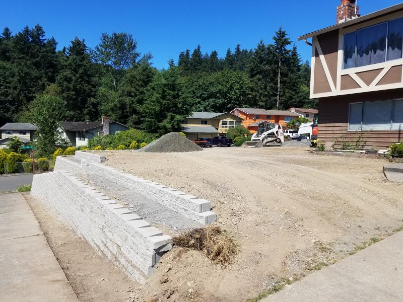 Retaining Walls / Terracing