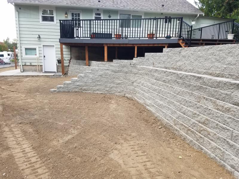 Land Clearing, Hardscaping, Retaining Walls