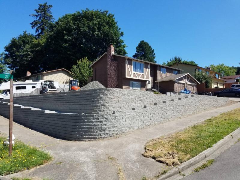 Retaining Walls / Terracing