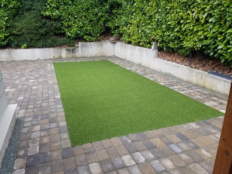 Artificial Grass & Pavers