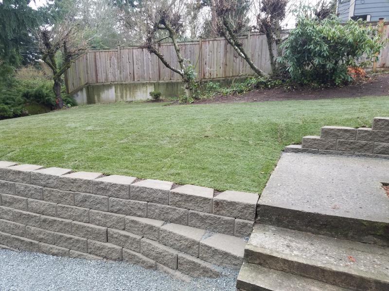 Hardscaping, Retaining Walls, Sod